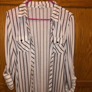 Long sleeve button up